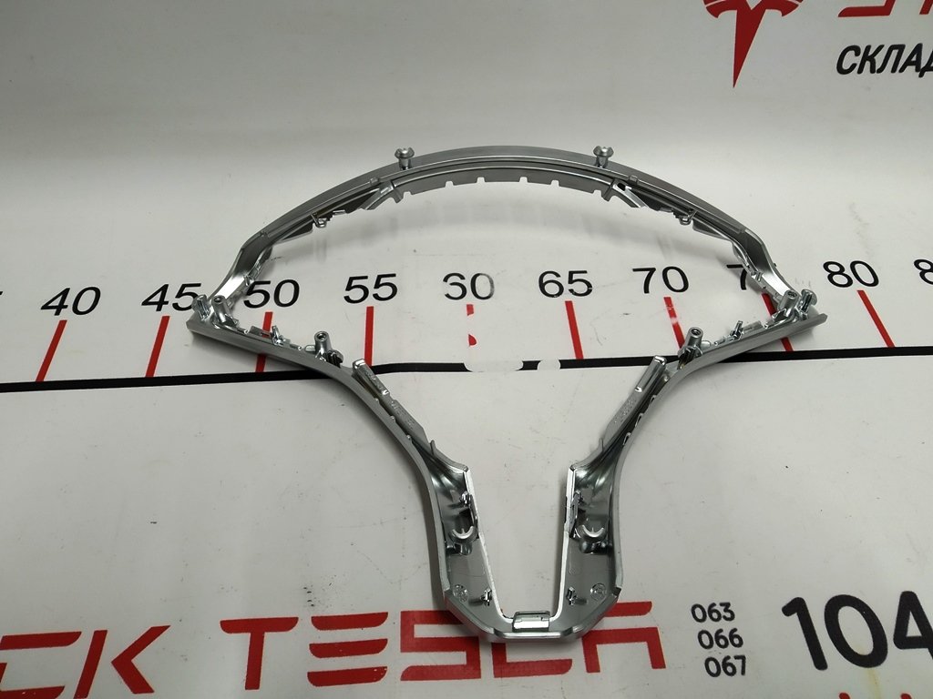 1 Der Körper des Sicherheitskissens des Fahrers Al Tesla Modell S, Modell S Rest, Modell x 2463292